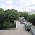 Appartement Ponthieu - Hala Paris