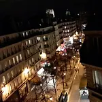 Room In Apartment - Nice Charming Studette For 1Guesteart Of Old Paris Fantastic Location Notre Dame