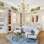 Exceptional Property - 4Br-12P - Parc Monceau
