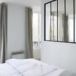 Beautiful Apartment With View On Paris