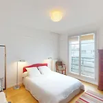 Joivy Charming Flat Near The Eiffel Tower