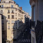 Chambre Spacieuse - Trocadero
