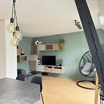 Paris Central 1 Bedroom Apartment With Ac
