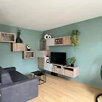 Paris Central 1 Bedroom Apartment With Ac