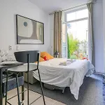 Amazing Private Terrasse-Sentier