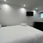 Rdc Place D\'Italie