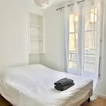 Comfortable Studio Notre-Dame De Lorette Rodier