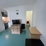 Studio En Plein Coeur De Paris