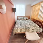 Gare Montparnasse,Gorgeous1 Bedroom,Close To Eiffel Tour,Center , Stuning Place