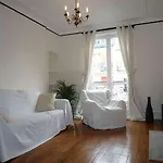 Poteau Apartment