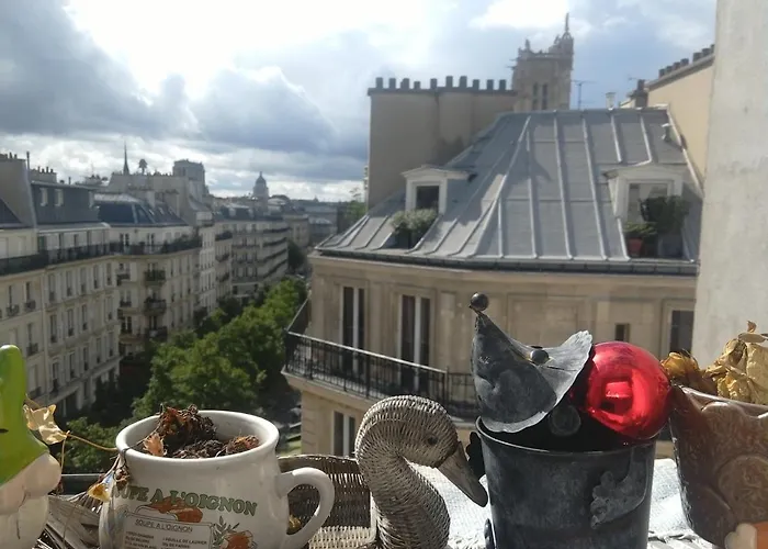 Room In Apartment - Nice Charming Studette For 1Guesteart Of Old Paris Fantastic Location Notre Dame