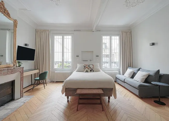 Studio Quartier Champs Elysees 2 Free Netflix