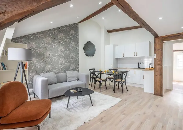 5#Two Bedrooms#Champs Elysees#Arc De Triomphe#Ac