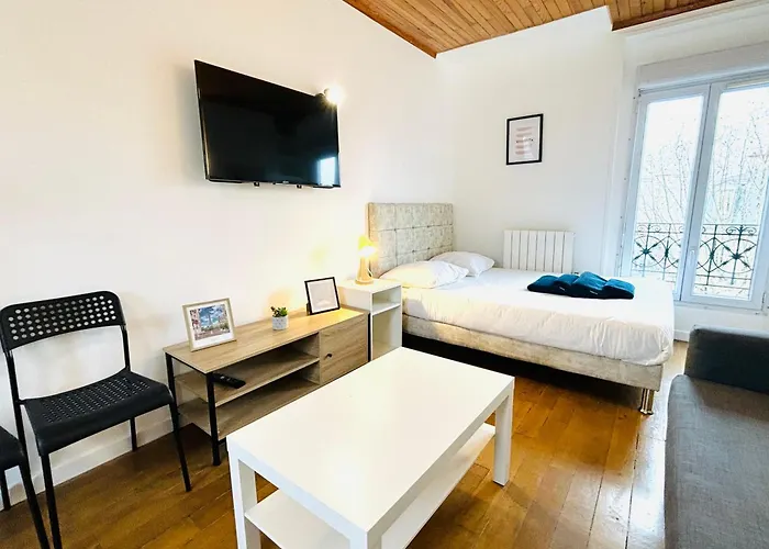 Appartement Porte De Saint Ouen