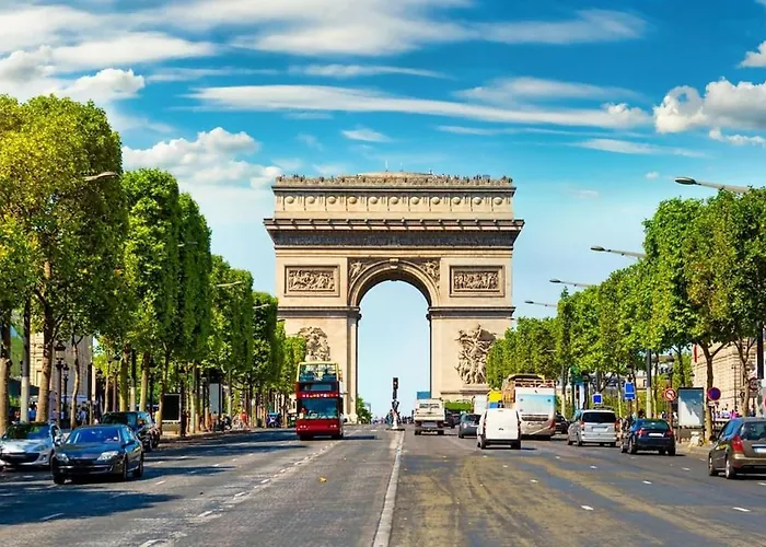 Agreable Champs Elysees Studio