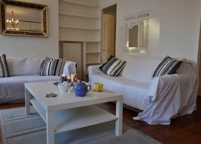 Poteau Apartment