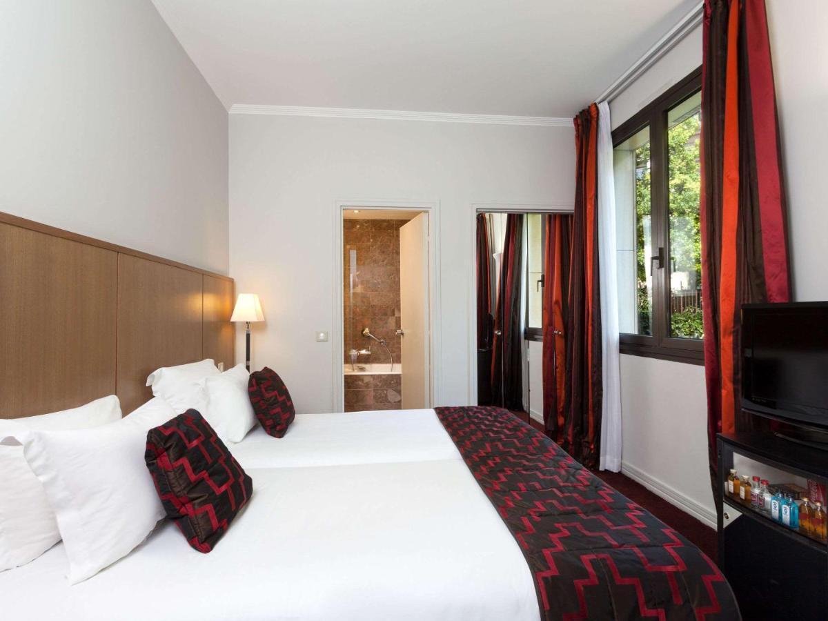 Hotel La Du Roy Champs Elysees Parigi