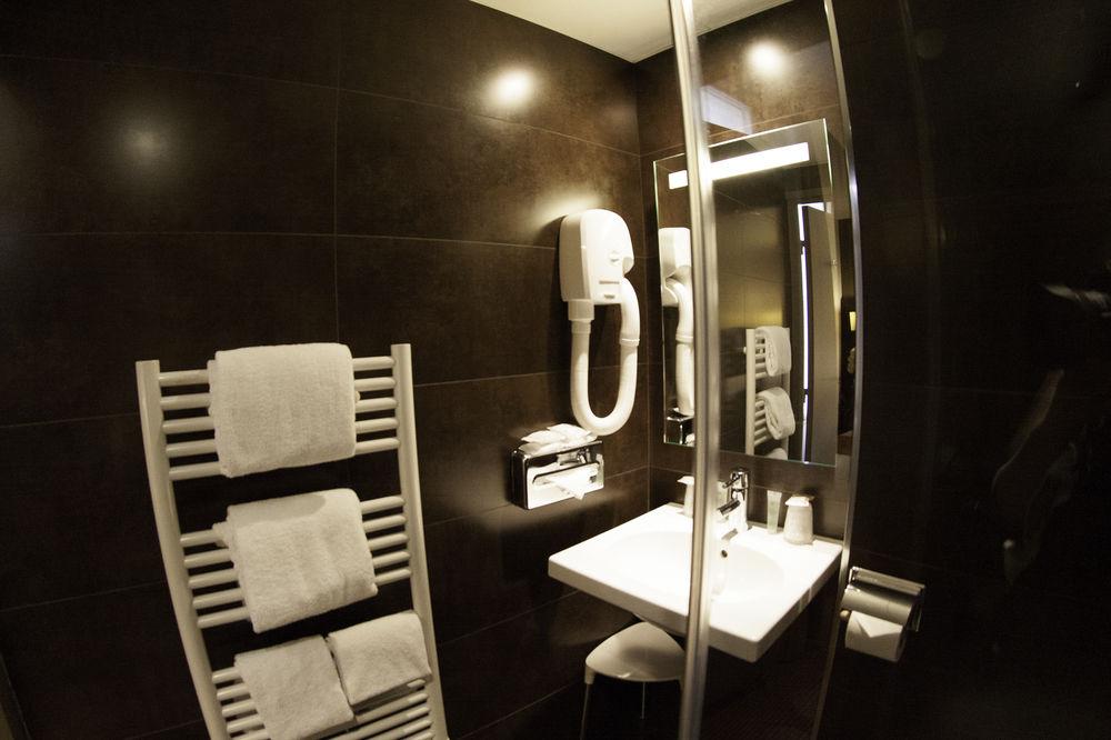 Hotel 15 Montparnasse 4*