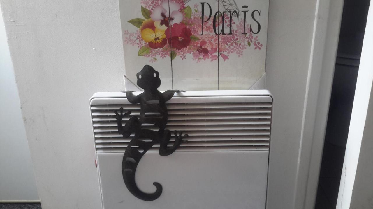 In - Nice Charming Studette For 1guesteart Of Old Fantastic Location Notre Dame Affittacamere Parigi