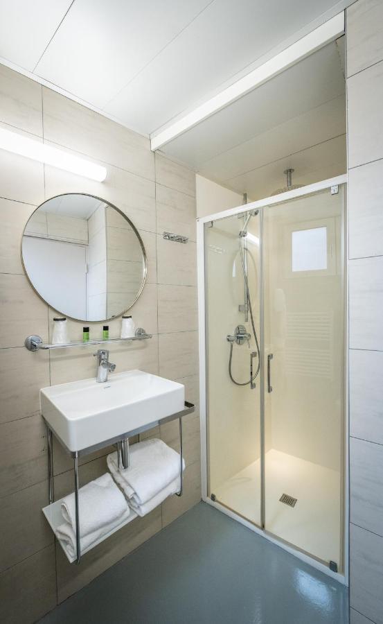 Hotel Du Parc Montparnasse Parigi