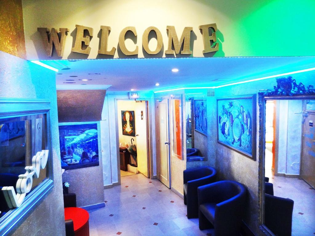 Adonis Sacre Coeur Roma Hotel 2*