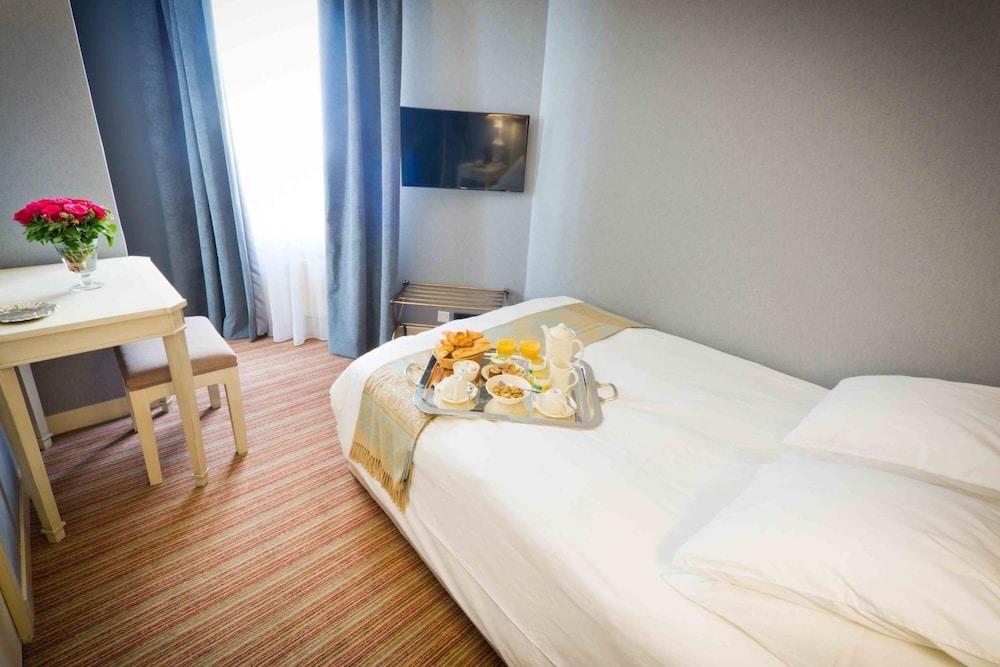 Champerret Heliopolis Hotel Parigi