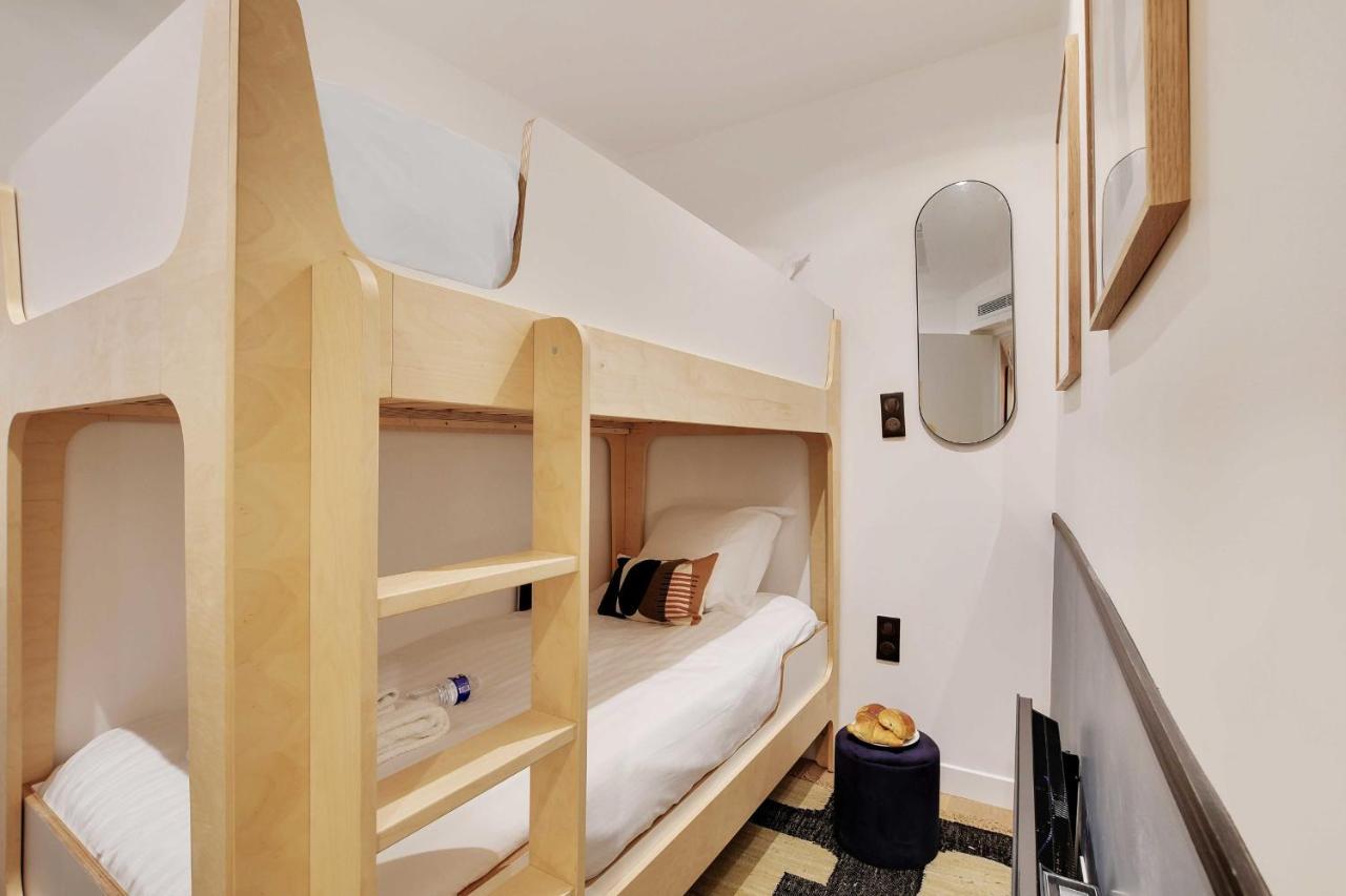 Pelican - Louvre Apartment