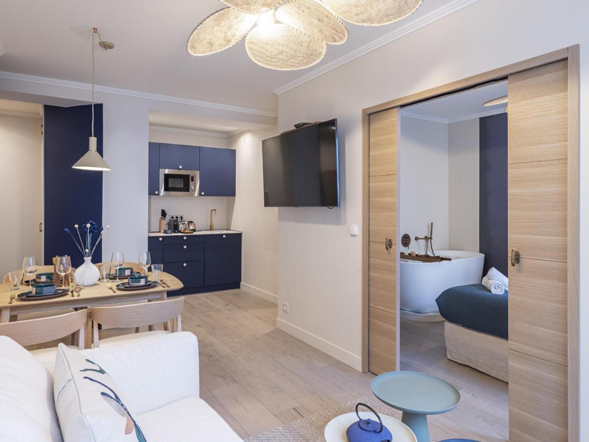 Appartamento The Blue On Champs Elysees Avenue Parigi
