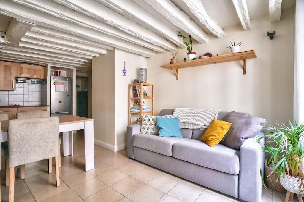 Appartamento Superb 2 Bedroom Flat In Le Marais Neighborhood *