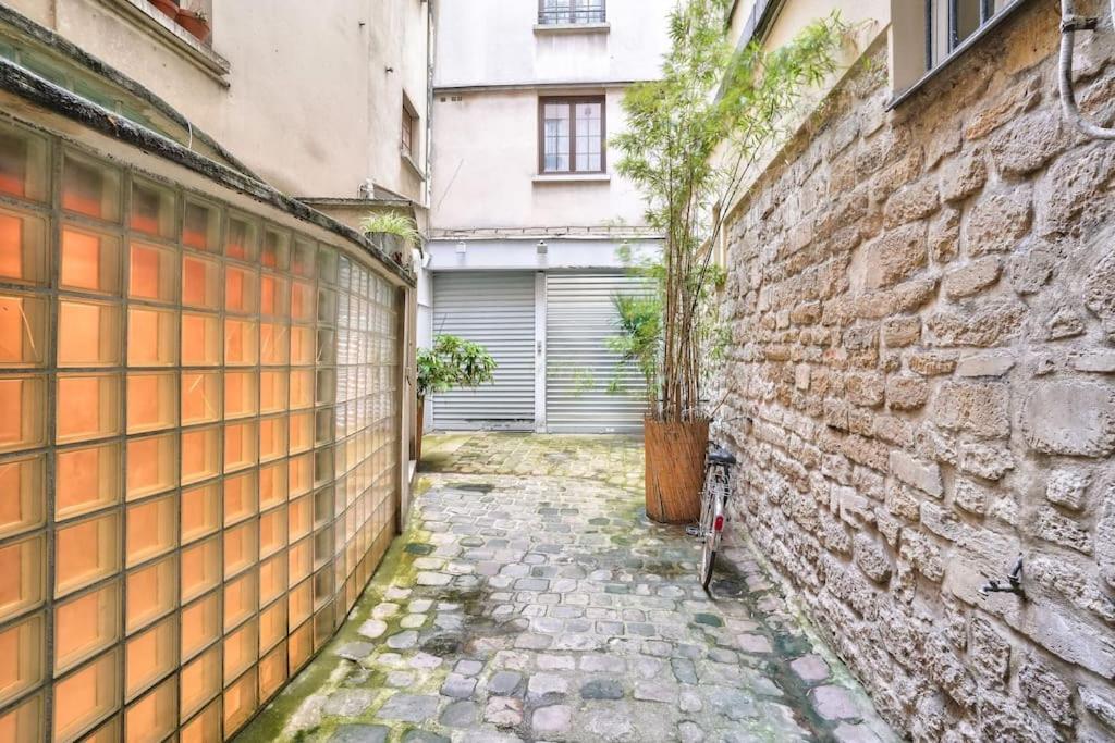 Superb 2 Bedroom Flat In Le Marais Neighborhood * Parigi