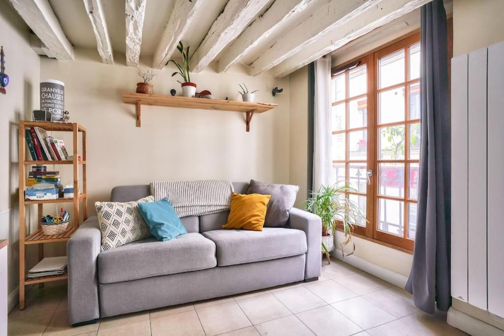Superb 2 Bedroom Flat In Le Marais Neighborhood Appartamento *