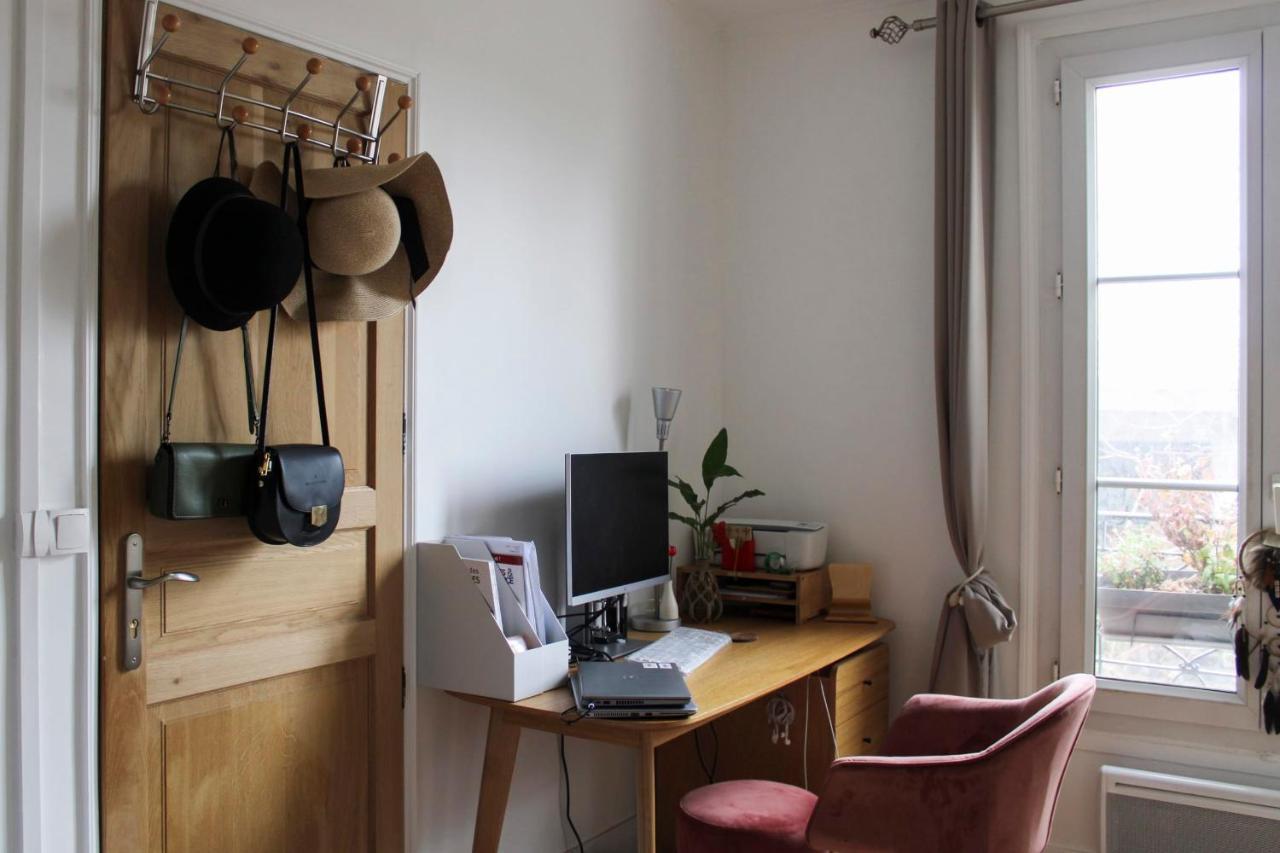 Bright Cocoon In The Heart Of The Bercy District Parigi