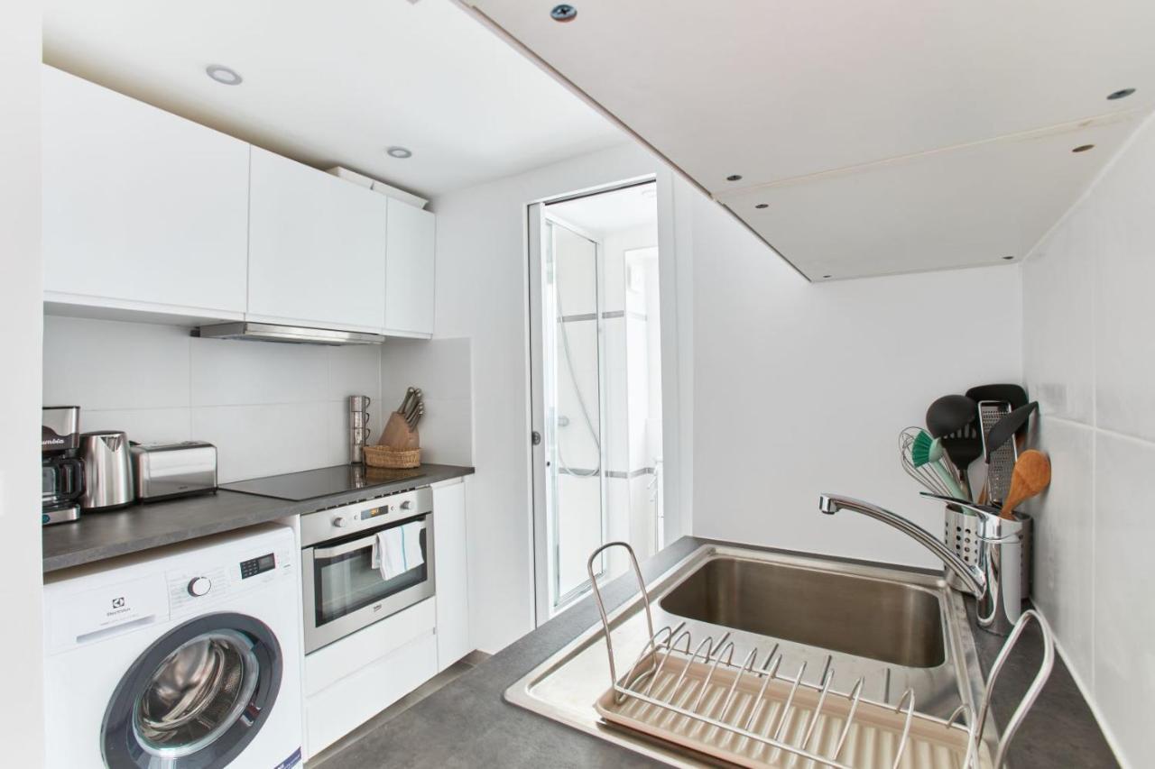 Montmartre Abbesses Apartment Paris