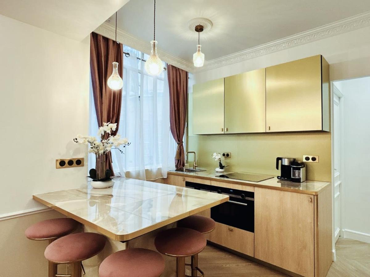 Merveil - Luxury - Marais - Charlot Paris