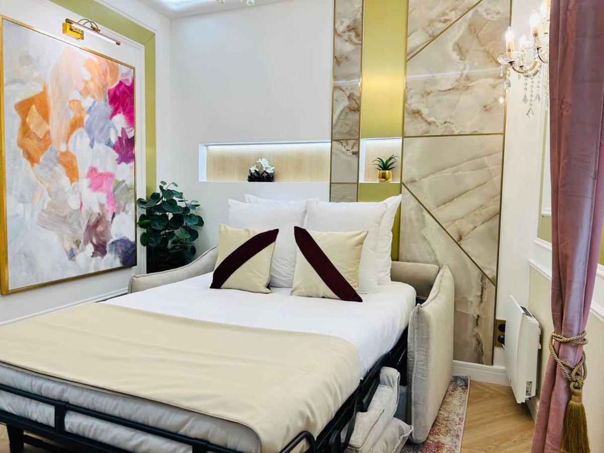 Merveil - Luxury - Marais - Charlot * Paris
