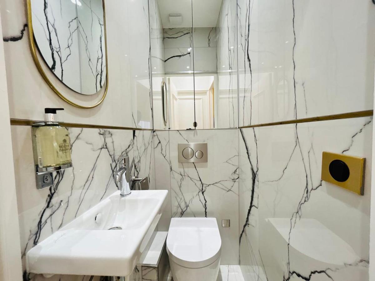 Merveil - Luxury - Marais - Charlot * Paris