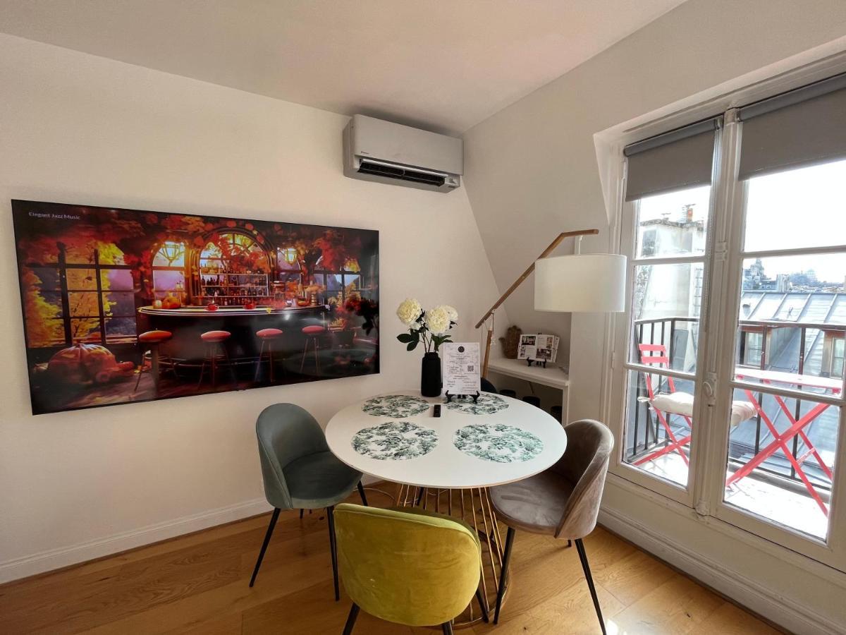 Pompidou, Rue Simon Le Franc - 4 Places