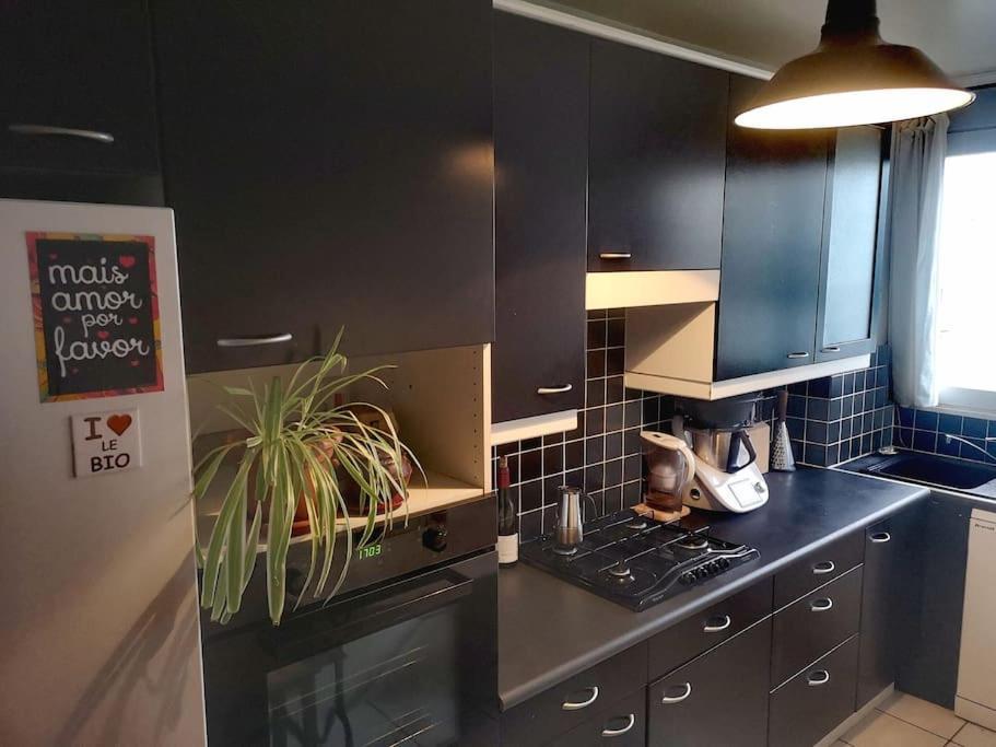 Appartamento 70 M² Pres Des Bateaux - By The Canal Parigi