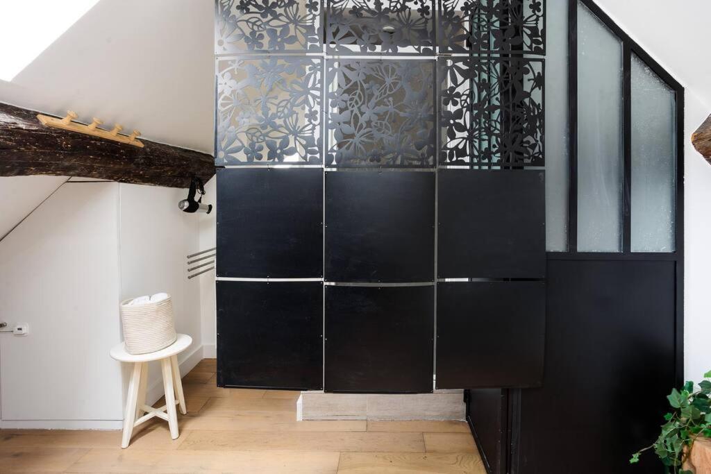 Promo! Location! Duplex Near The Louvre *
