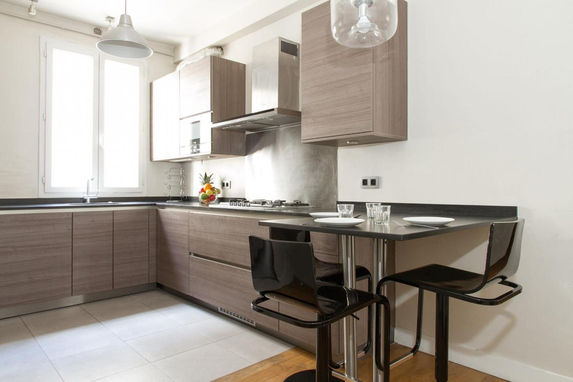 Francs Bourgeois - Marais - 2br - Cityapartmentstay Parigi