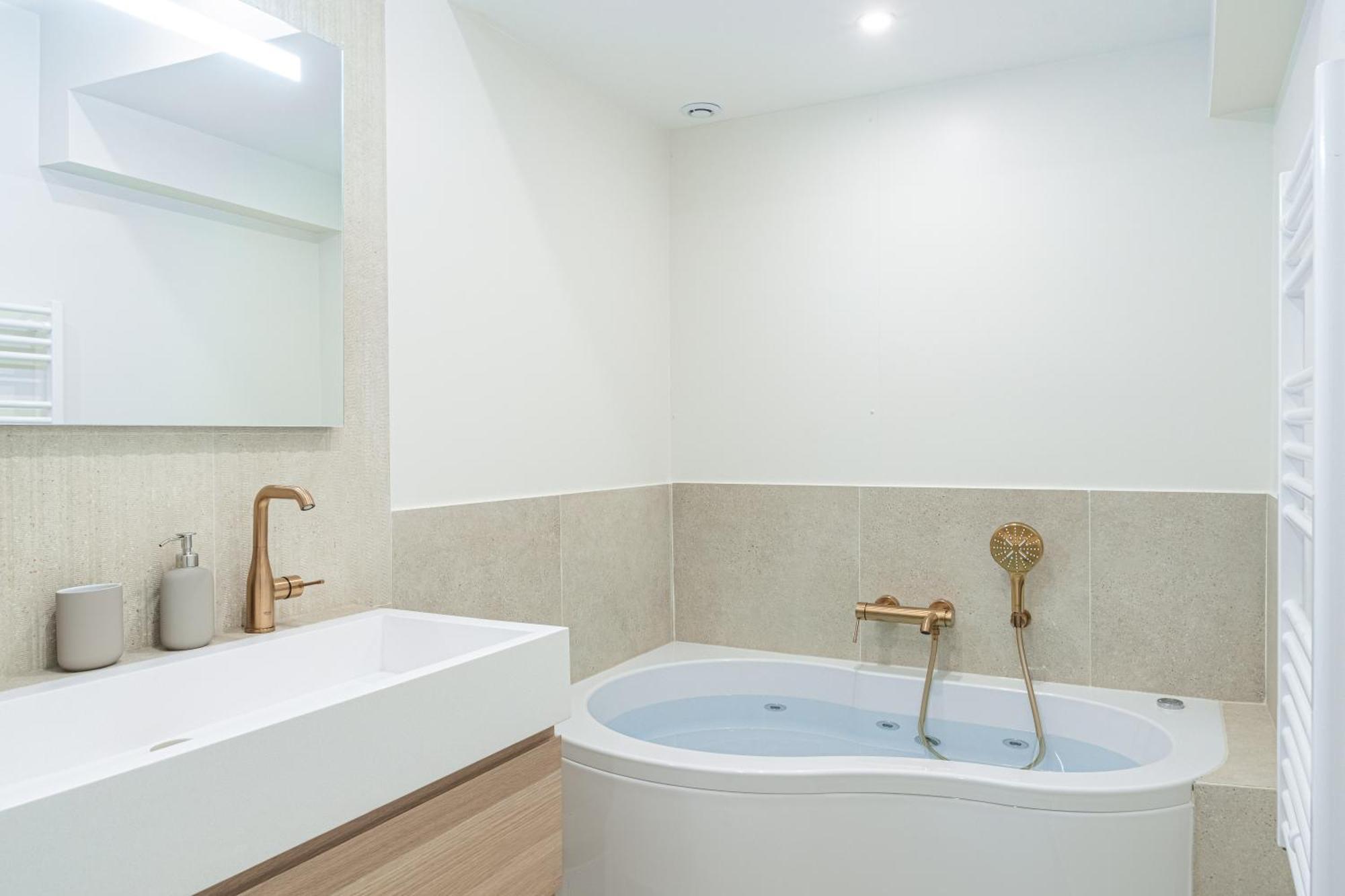 Appartamento Lavie Maison Ac & Jacuzzi