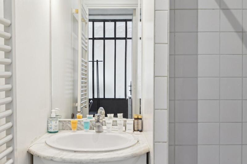 324 Vanves - Superb In * Parigi
