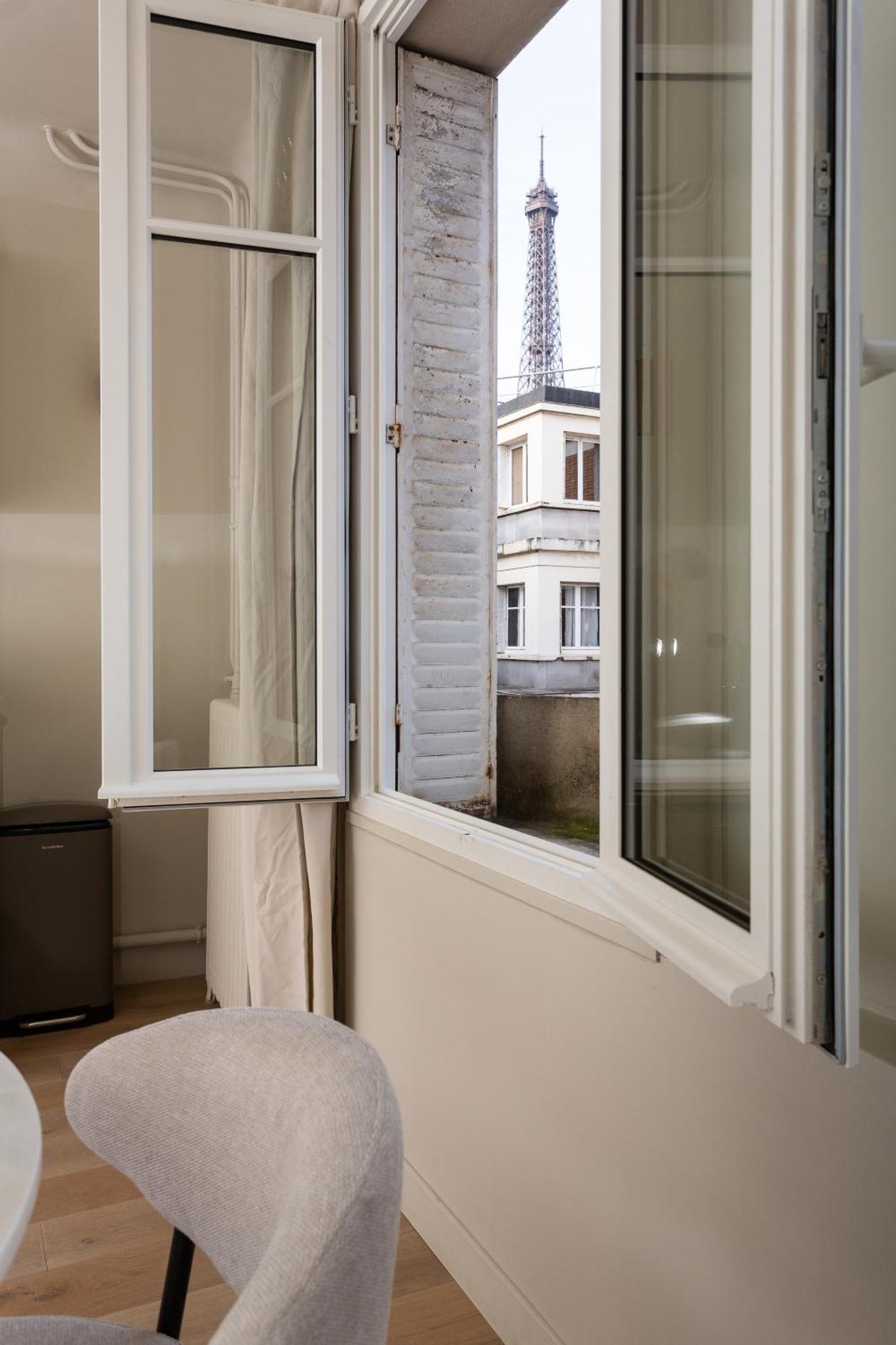 Apartment The Carla Eiffel Tower View