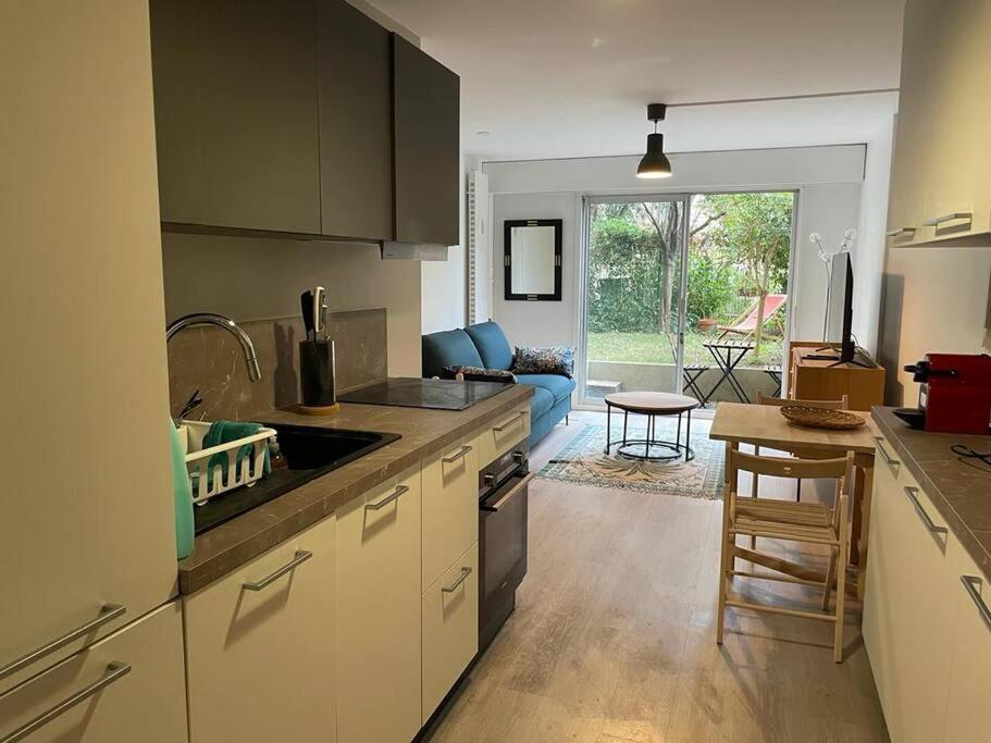 T2 Avec Jardin Apartment *