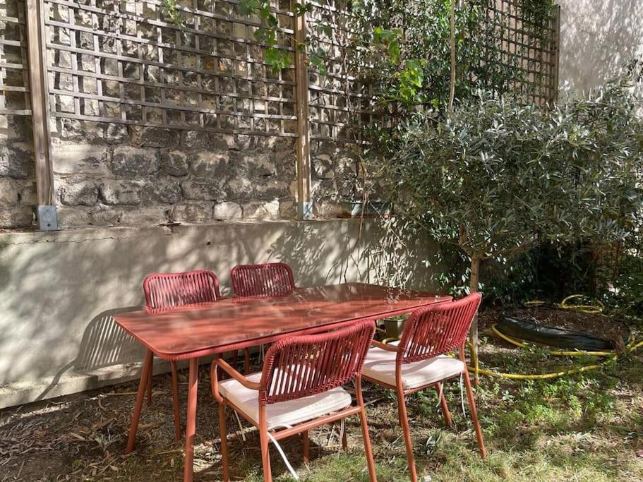 Apartment T2 Avec Jardin *