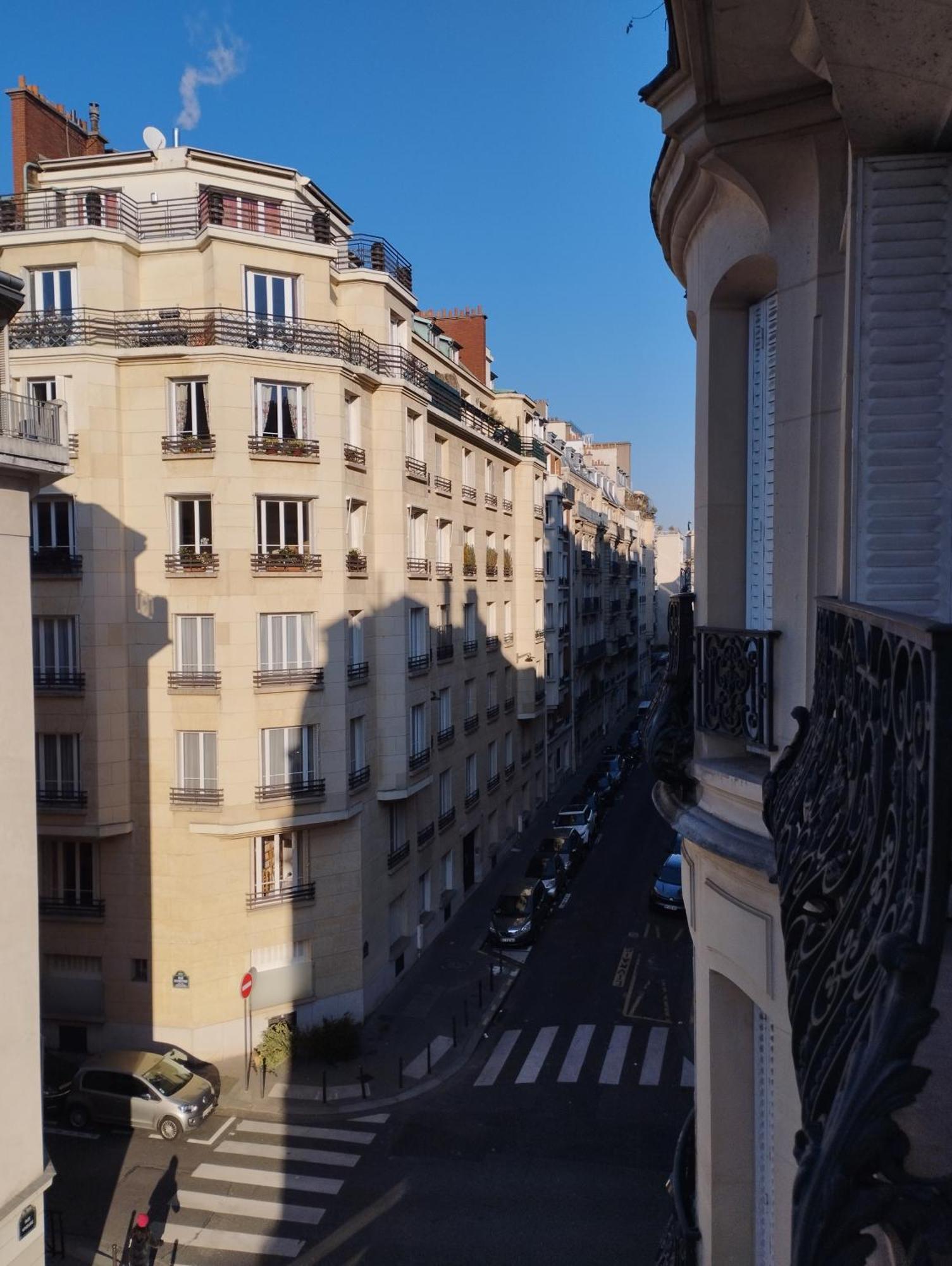 Homestay Spacieuse - Trocadero *