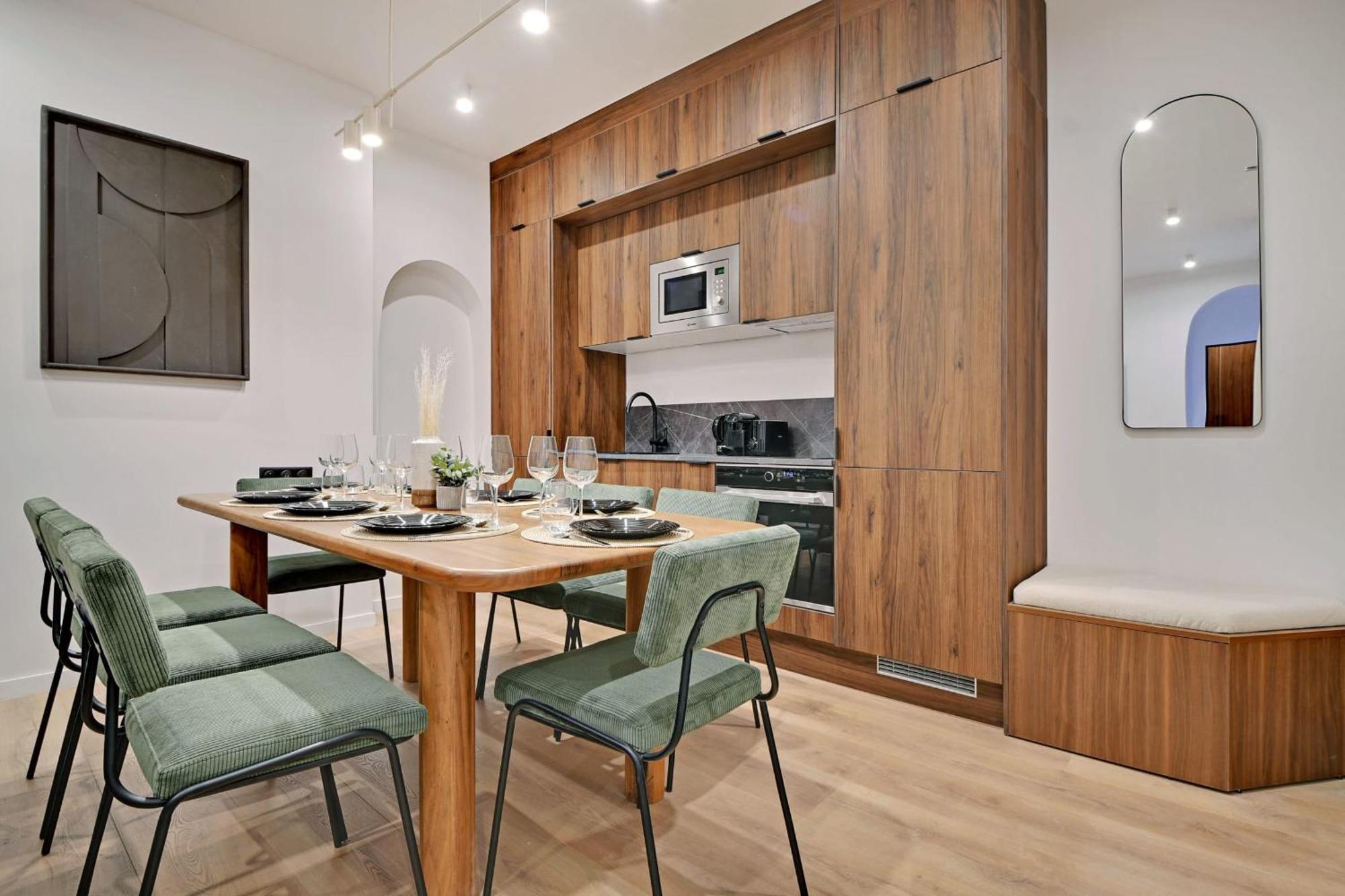 Spacious - 3bdr-6p Parigi