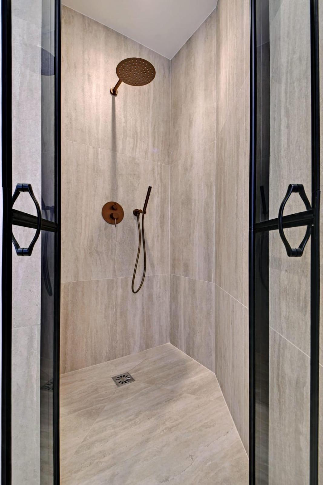 Spacious - 3bdr-6p Appartamento Parigi