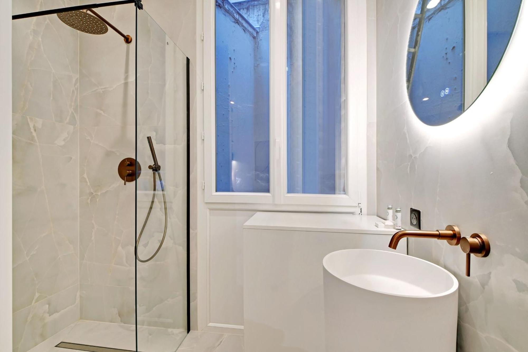 Appartamento Spacious - 3bdr-6p Parigi