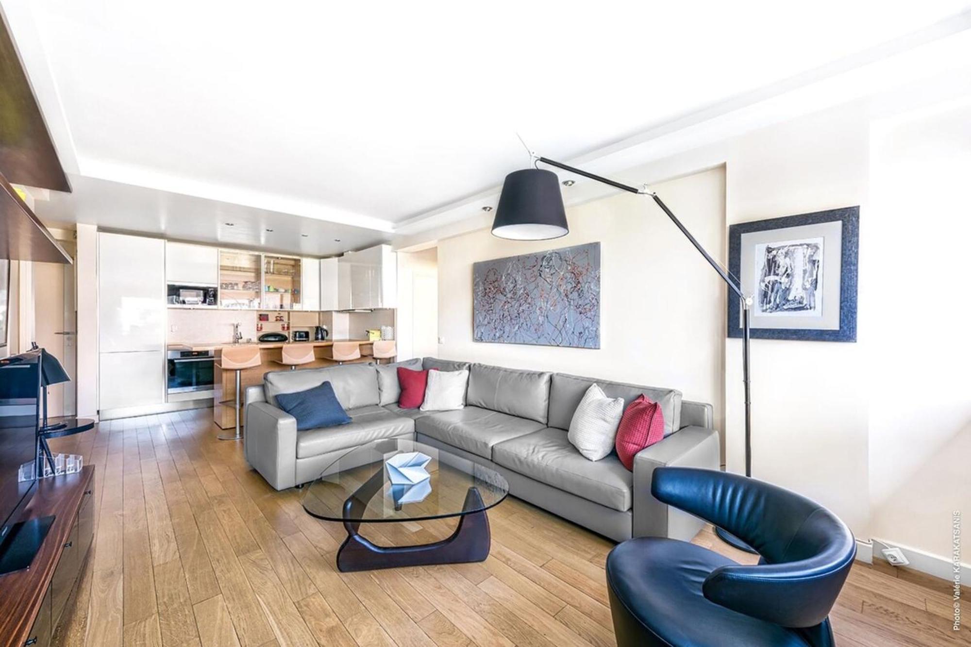 Muette - Spontini 1bdr By B'your Appartamento *